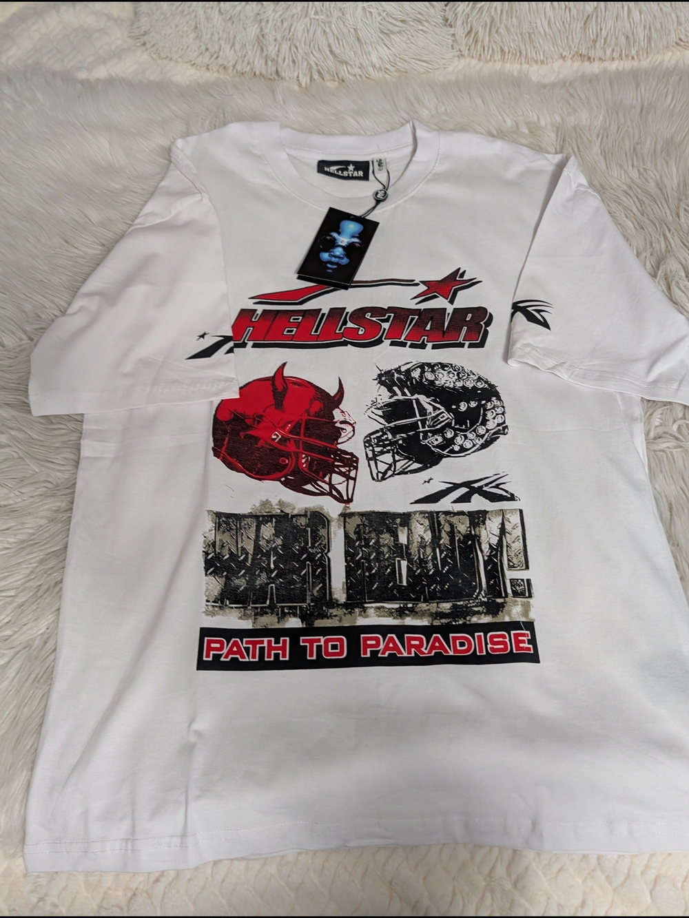 HeliStar Men’s White Graphic Short-Sleeve Tee - Rival Helmet Print